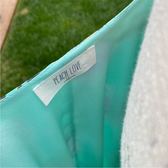 Peach Love Tropical Dress - Picture 4 of 10